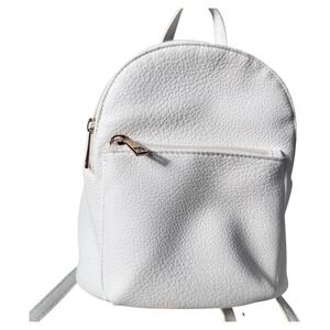 Mia Luca White‎ Faux Leather Mini Backpack Rucksack Purse Gold Zip RFID